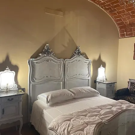 Residenza Nikol Giulia Apartment